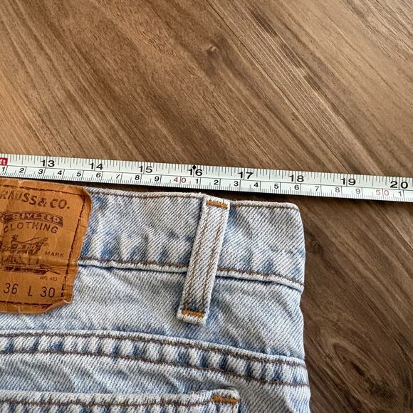 Vintage Levi’s 505 Jeans Men's Size 36x30 Light Washed Made In Puerto Rico Worn - Picture 8 of 9